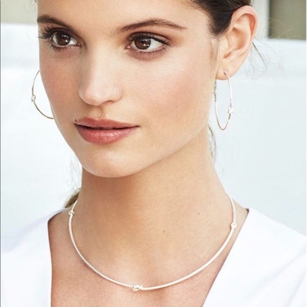 Stella and Dot Simple Knot Collar